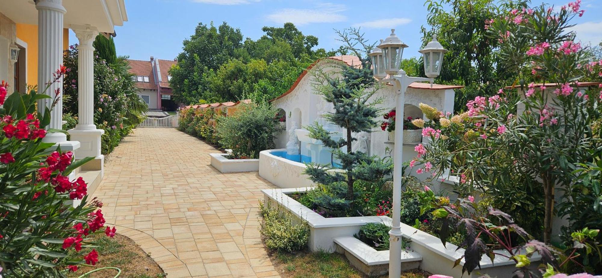 Paradise-Garden-Zamárdi Zewnętrze zdjęcie